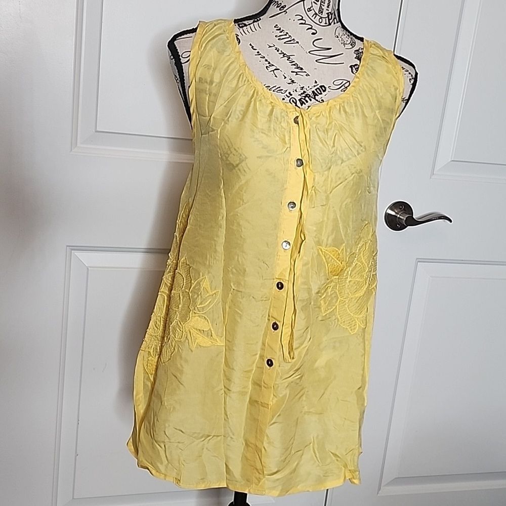 NWT Yellow Da-Nang Silk Button Down Sleeveless Top Size XS